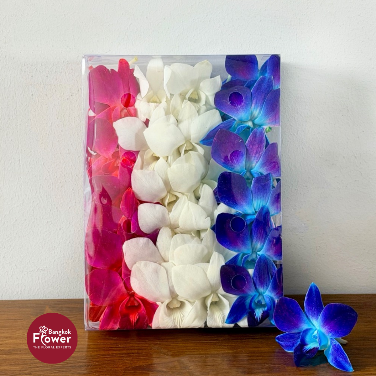 Loose Bloom Patriotic Flag